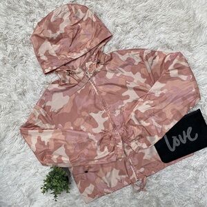 Love Tree Camo Hooded Windbreaker 💗 Pink